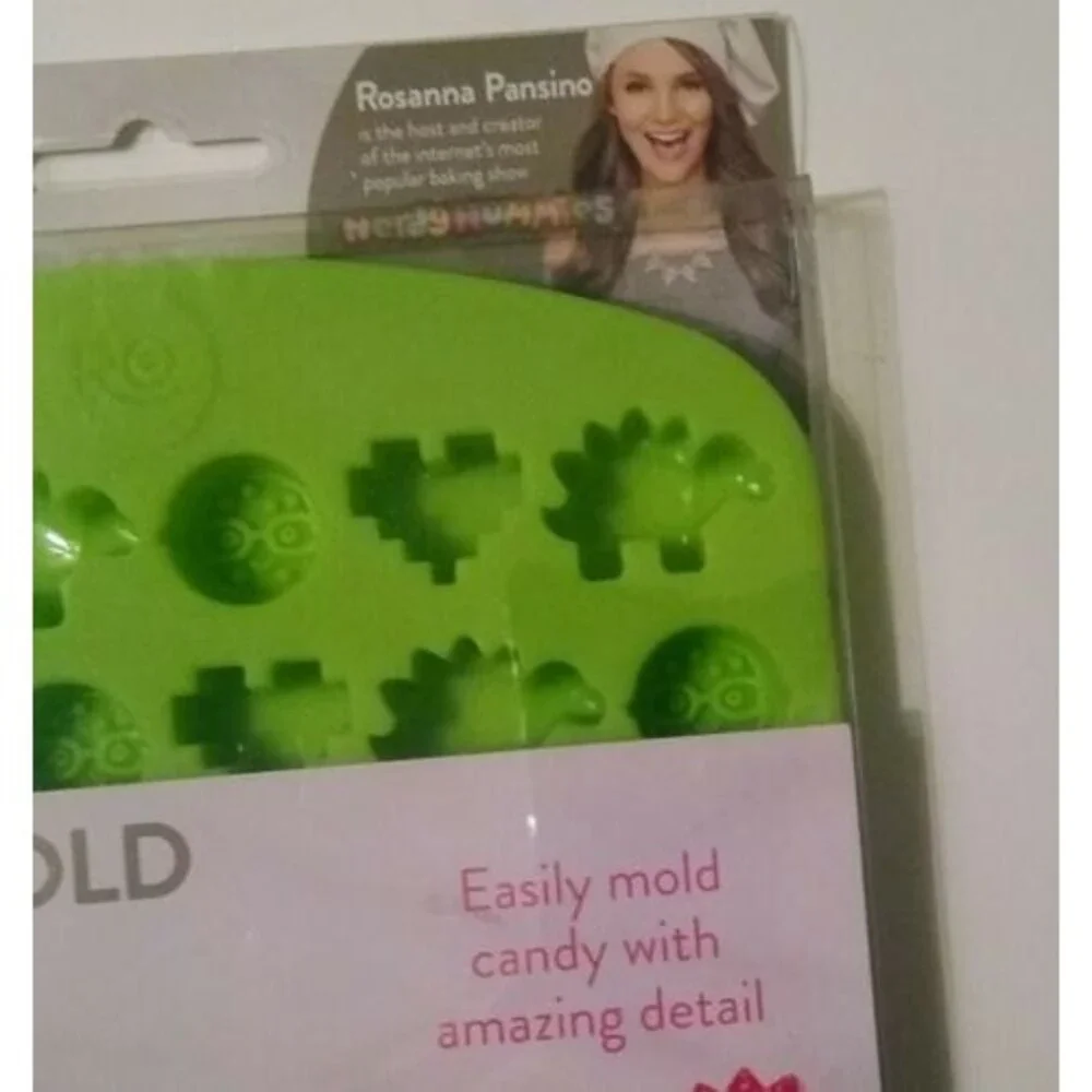 2/$20 Wilton RO Silicone Candy Mold Nerdy Nummies Rosanna Pansino 42 Cavities